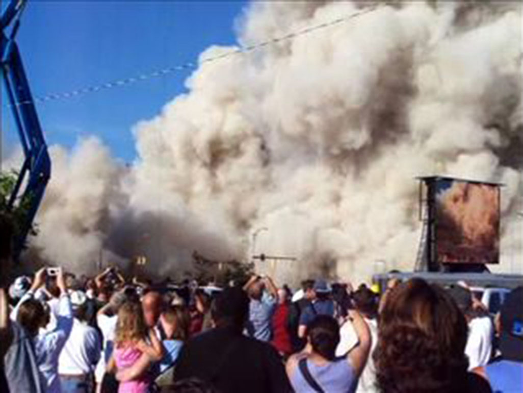 Projection - Carte blanche � Light Cone