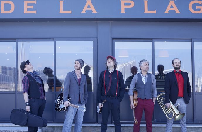 Humour musical : Les fouteurs de joie