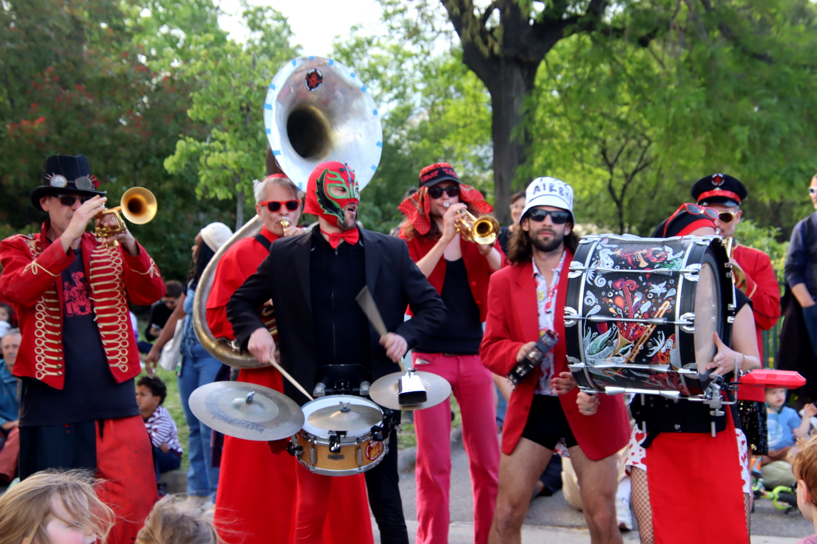 Le Grand M�nage de printemps / La Fanfare Tahar Tag'l