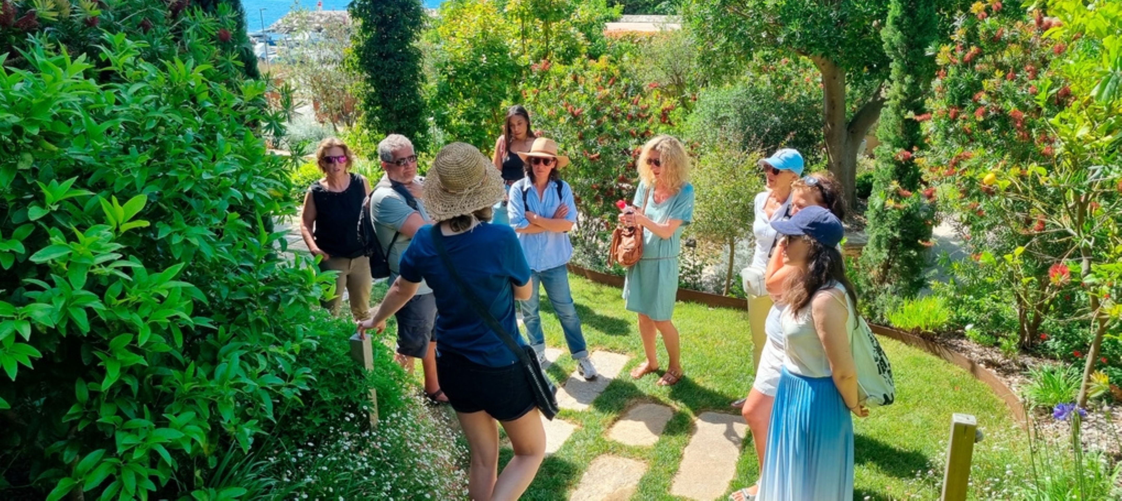 Rendez-vous au jardin du mus�e du Niel