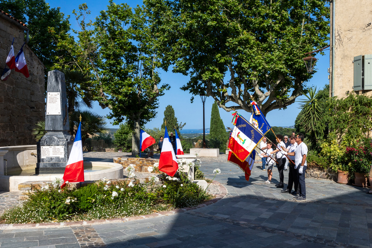 Comm�moration de la journ�e nationale du souvenir des victimes et h�ros de la d�portation