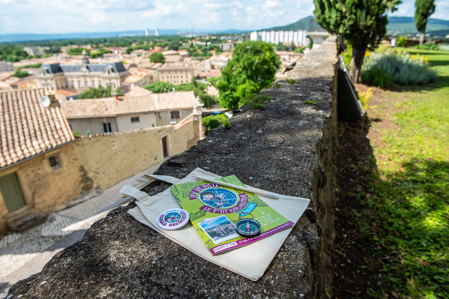 Cl�ment le Petit explorateur