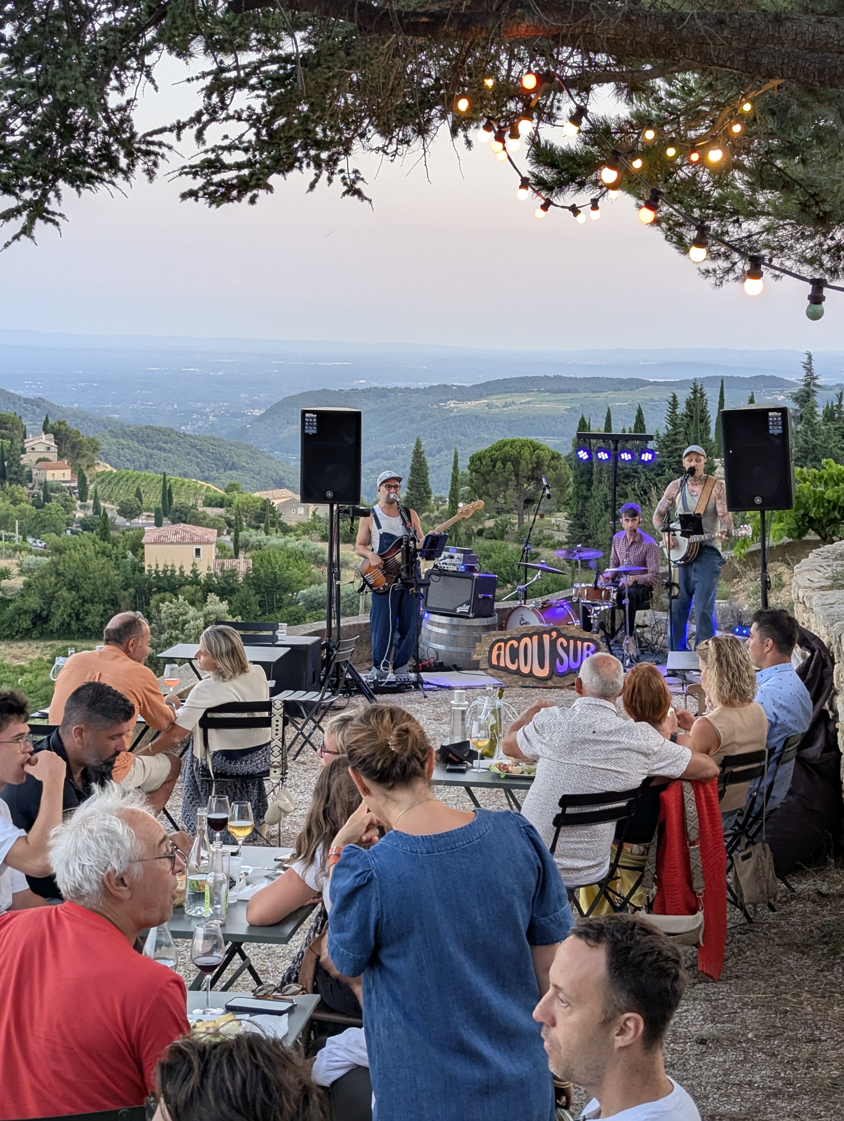 Les Vendredis Sunset & Sc�ne