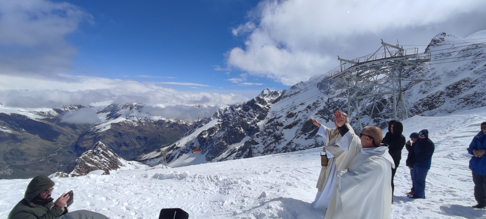 Messe de P�ques � 3200m d'altitude