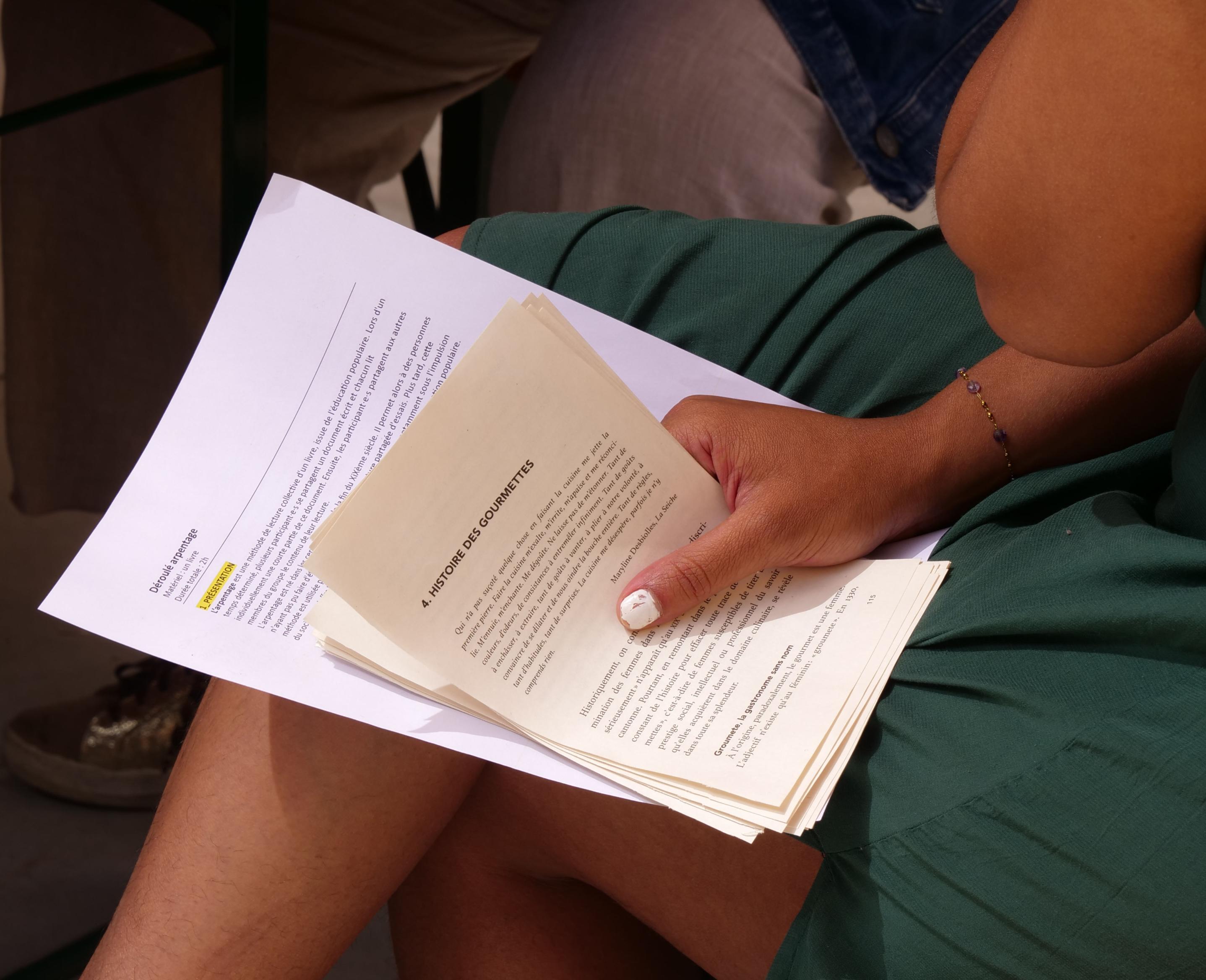 Arpentage du livre � Passer � table � - Festival Confit !