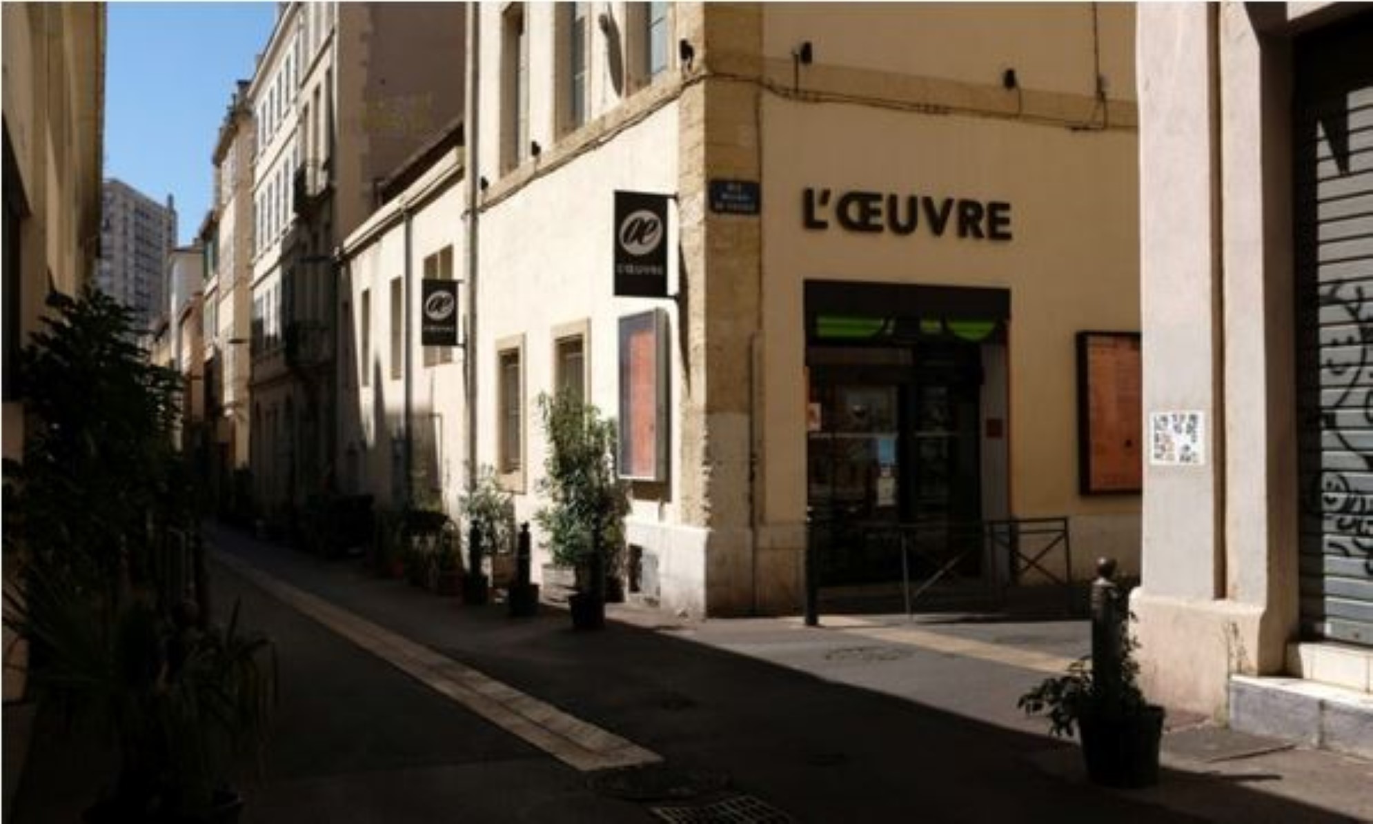 Rideau Final : Vide-Th��tre au Th��tre de l'Oeuvre