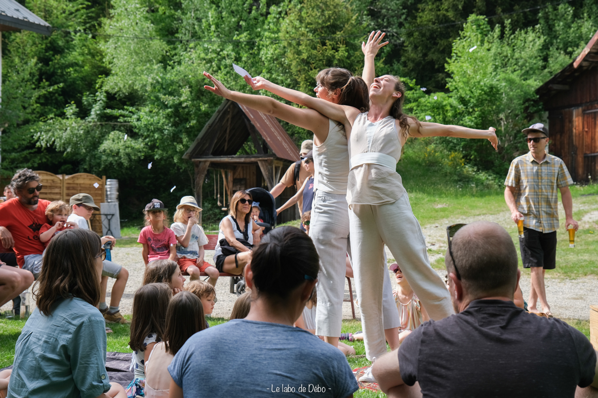 Festival Quartiers d'�t� : Cie Tant'H�tive 