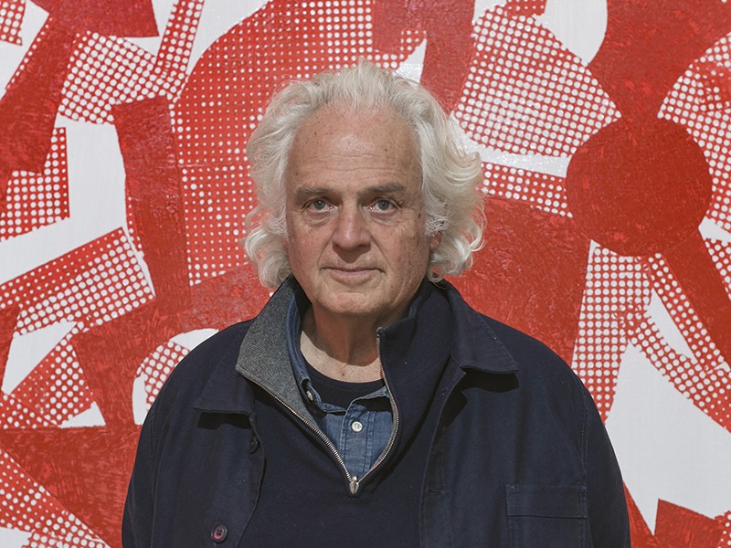 Visite de l'exposition VARIATIONS ROUGES au mus�e de Salagon en pr�sence de l'artiste Yves Zurstrassen � Les Estivales du Haut-Calavon