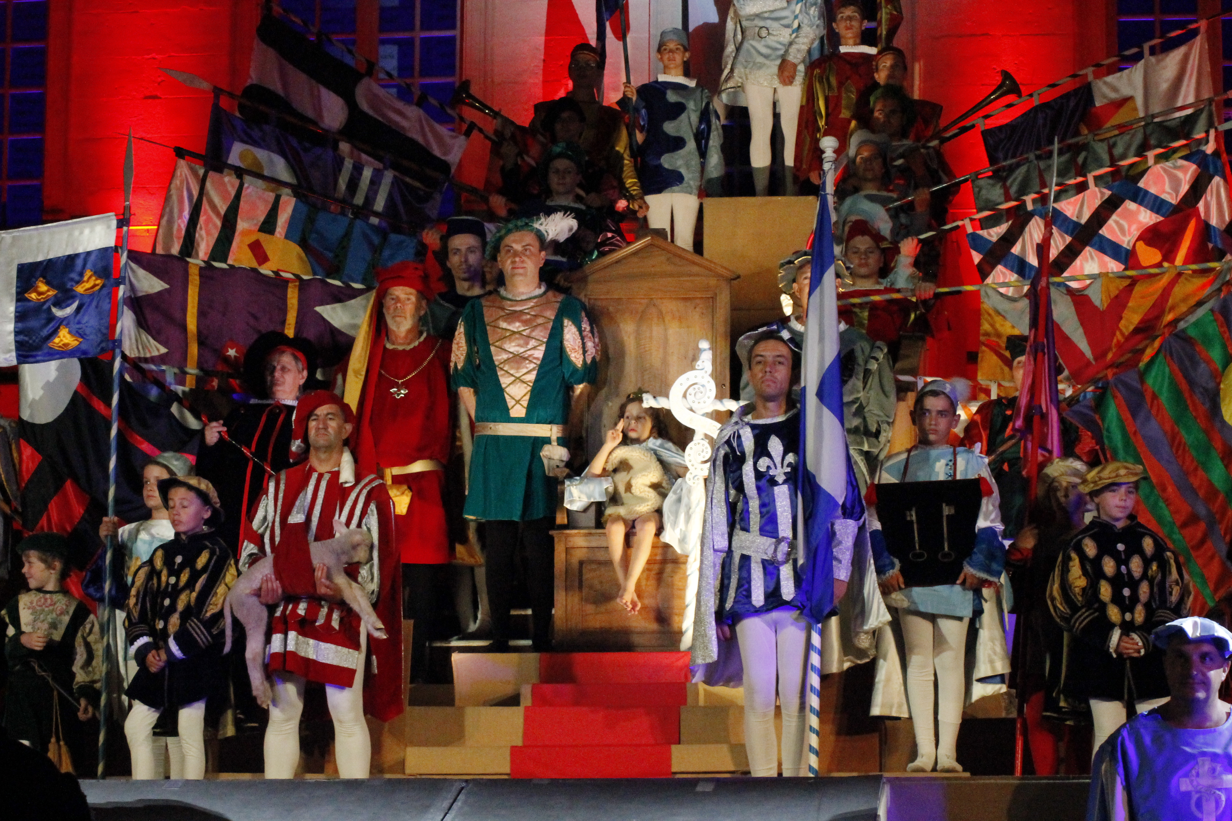 R�union d'inscriptions des grands personnages de la Nuit du Petit Saint Jean