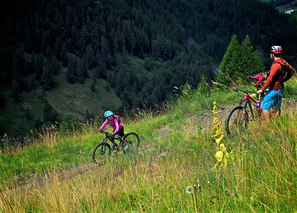 Les d�fis du samedi du Bike Park d'Abri�s - Sp�cial Famille