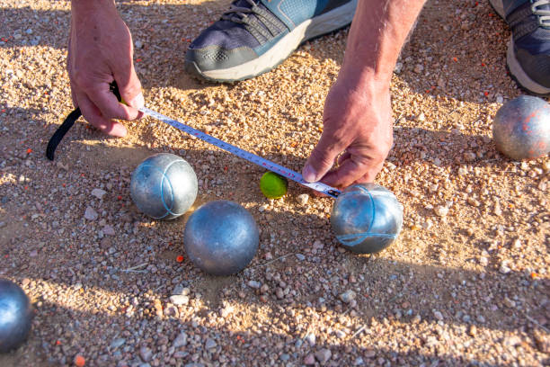 Concours de p�tanque triplette mixte � Volonne