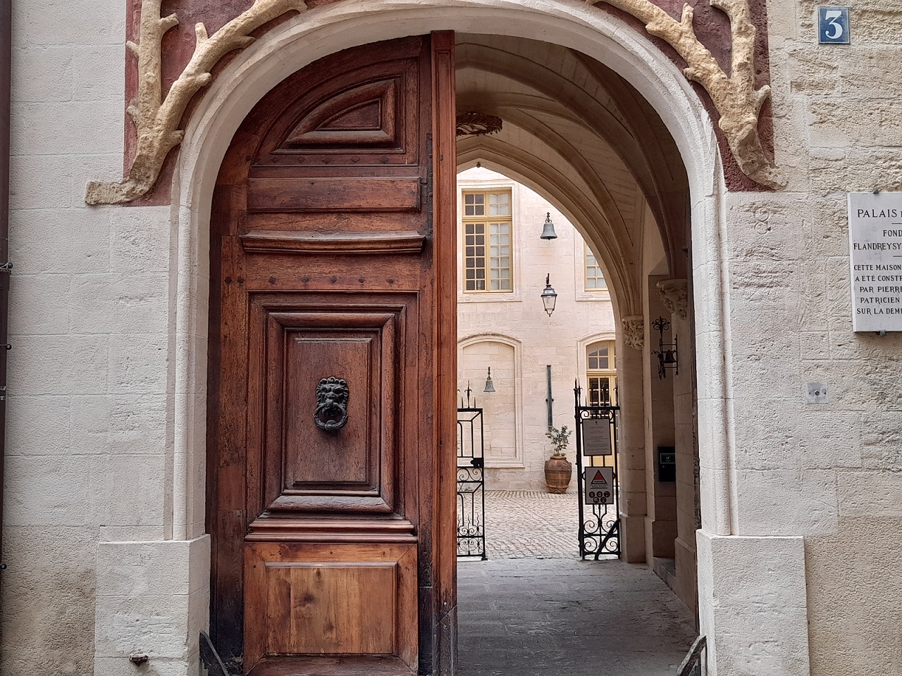 L�gendes romanes, r�cits chr�tiens de Provence et du Languedoc-Roussillon