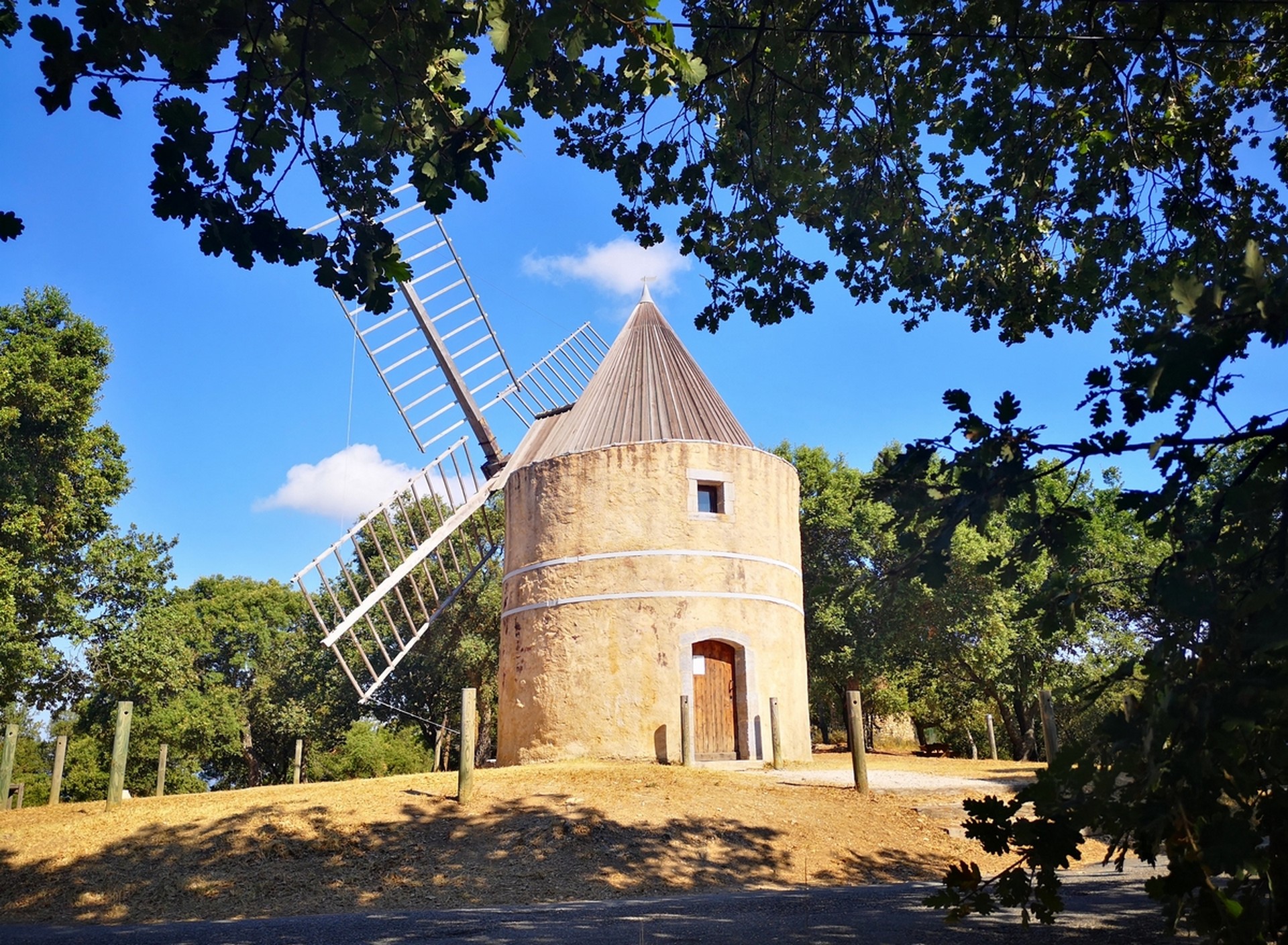 Randonn�e �Le chemin du meunier : du village au moulin de Paillas�