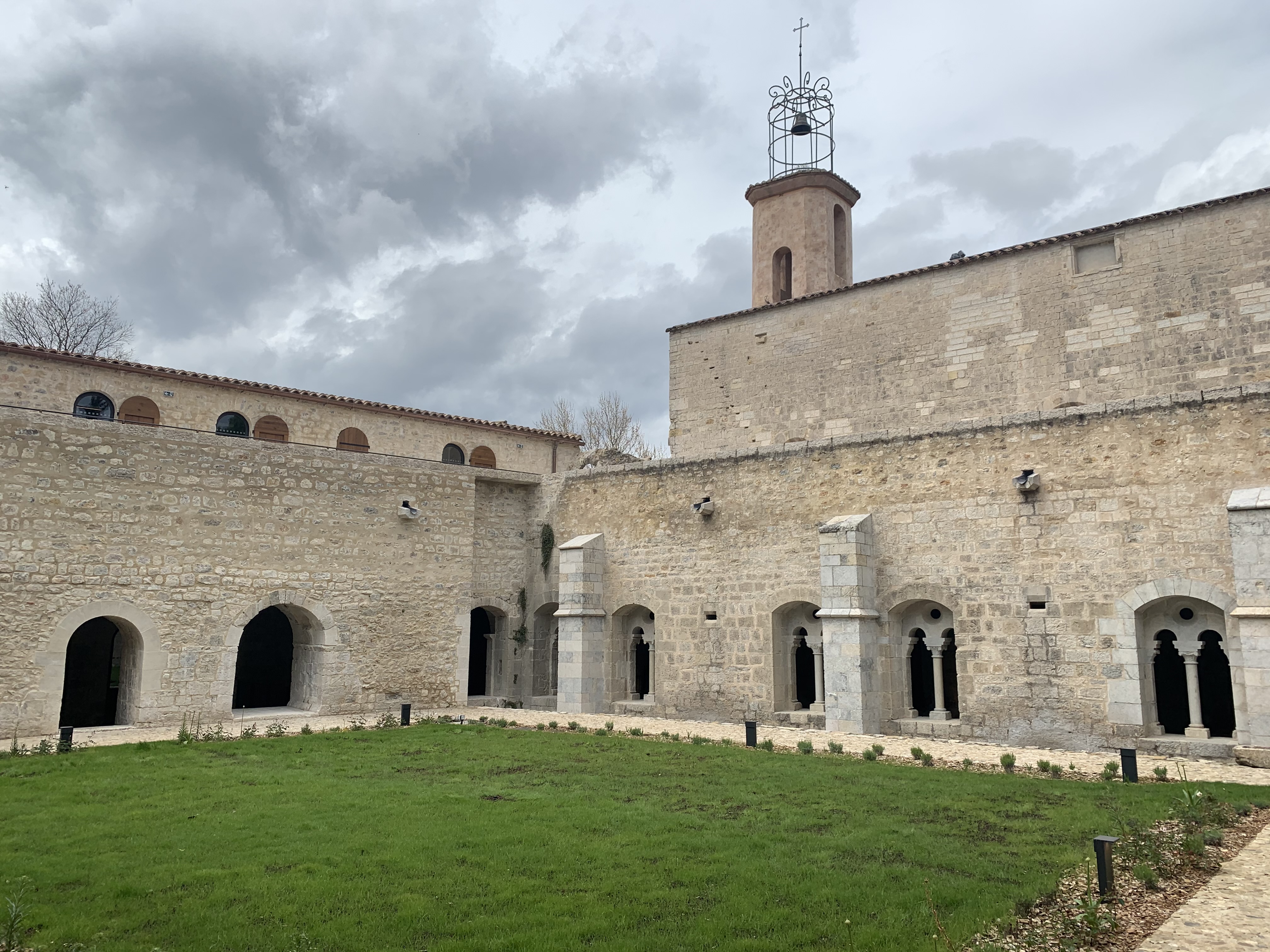 Stand d�couverte des oiseaux : La nature s'invite � l'abbaye