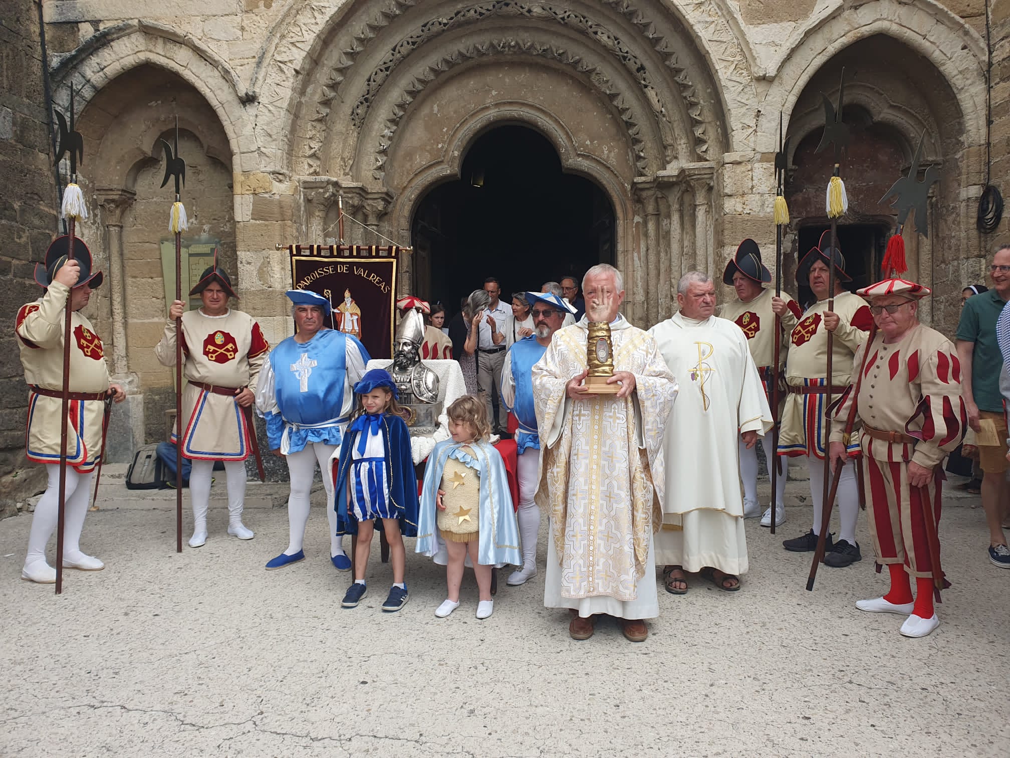 Procession des reliques de Saint-Martin des Ormeaux