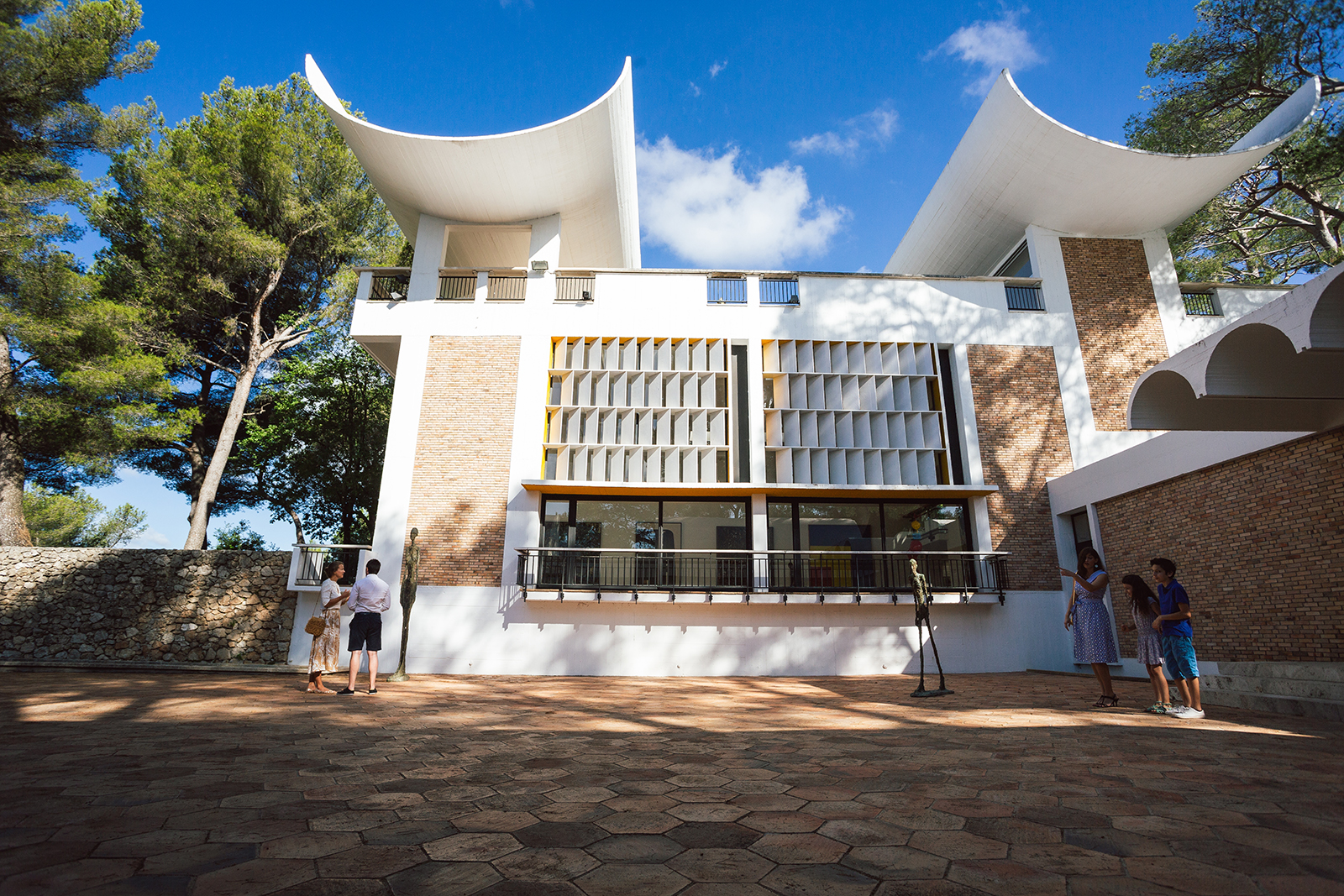 Visite guid�e de la Fondation Maeght en Anglais