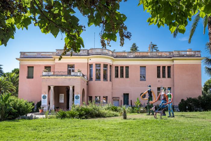 De villas en ch�teau, l��volution du domaine Gastaud