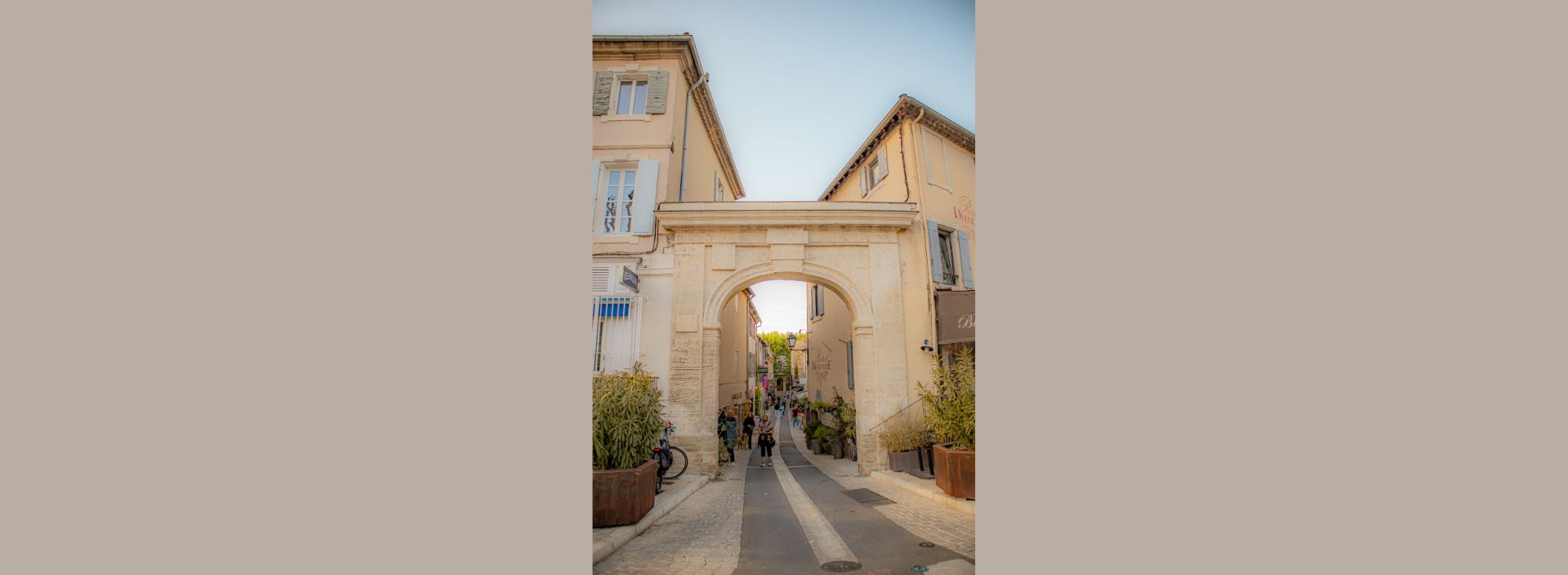 Visite guid�e du centre historique de Saint-R�my-de-Provence dans le cadre des Journ�es du Patrimoine