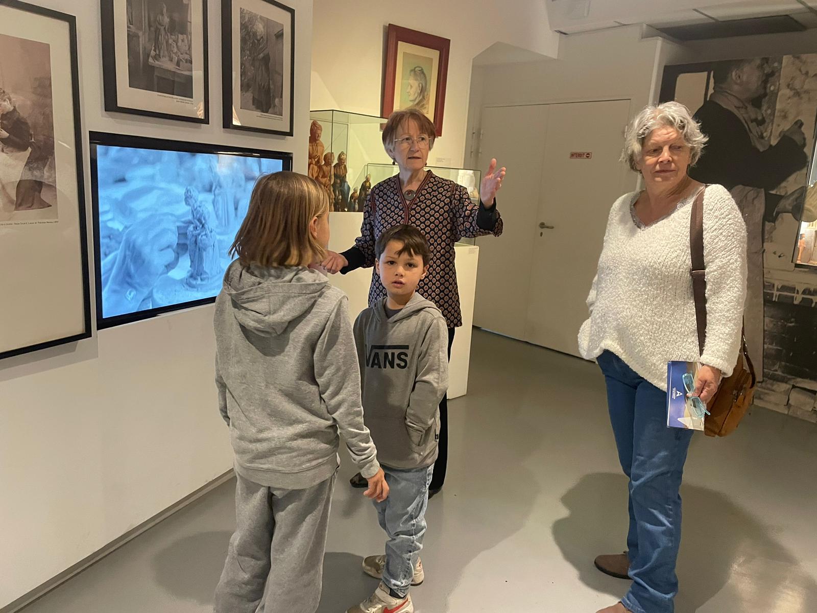 JEP - Visite comment�e � la rencontre de Th�r�se Neveu, notre 