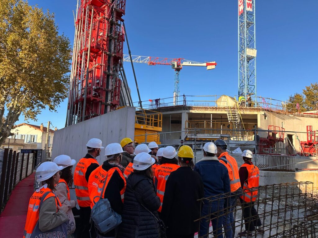 Visite de chantier du Th��tre de l�Olivier