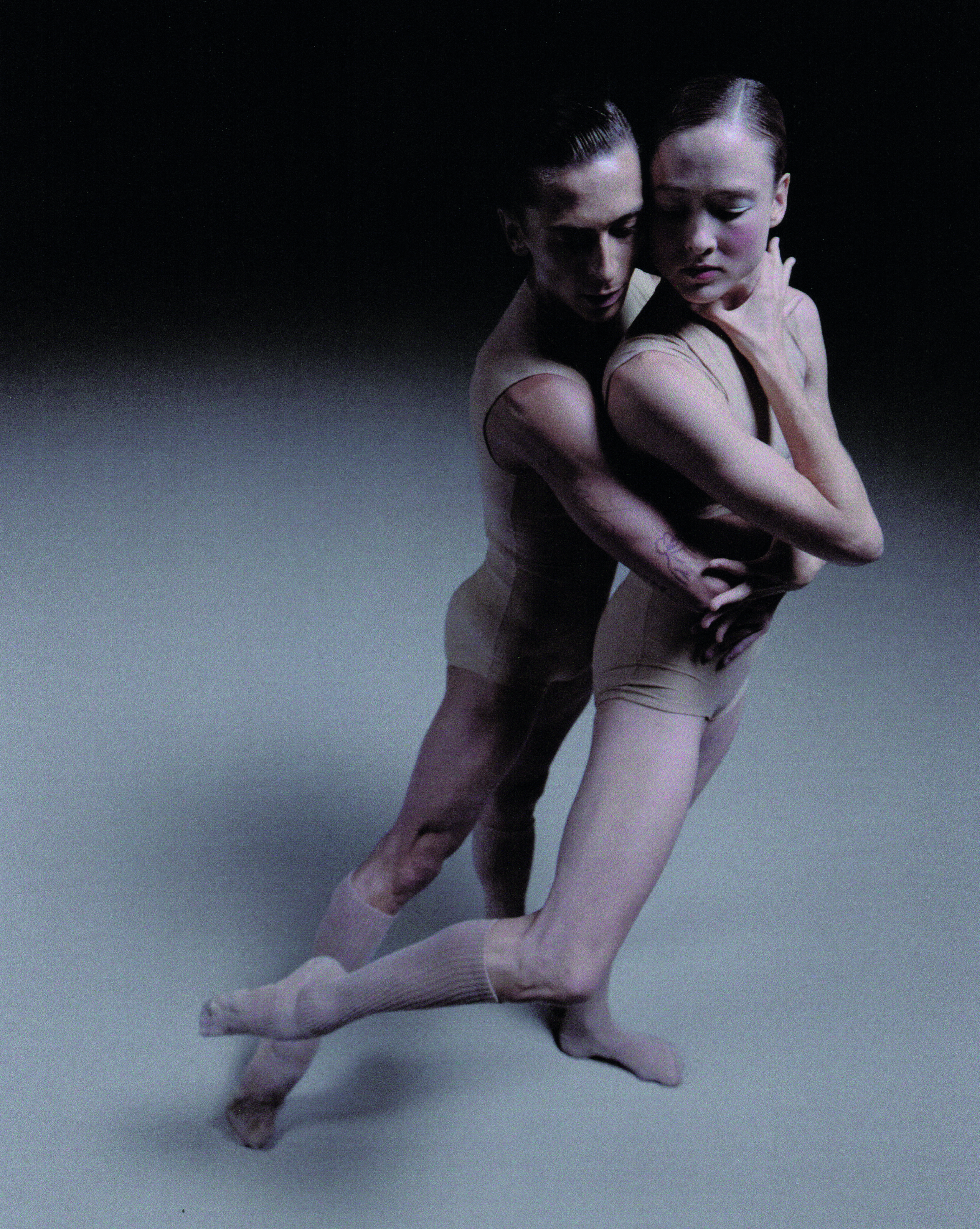 Danse : Delay The Sadness