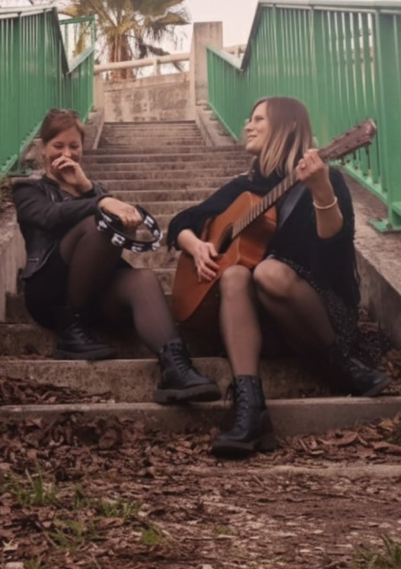Les soir�es musicales avec le duo Cherry Chicks