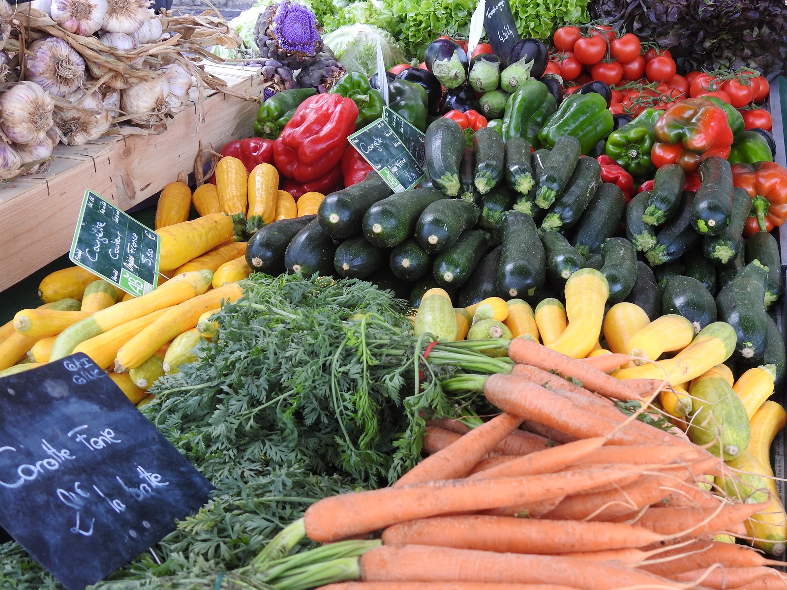 March� proven�al hebdomadaire