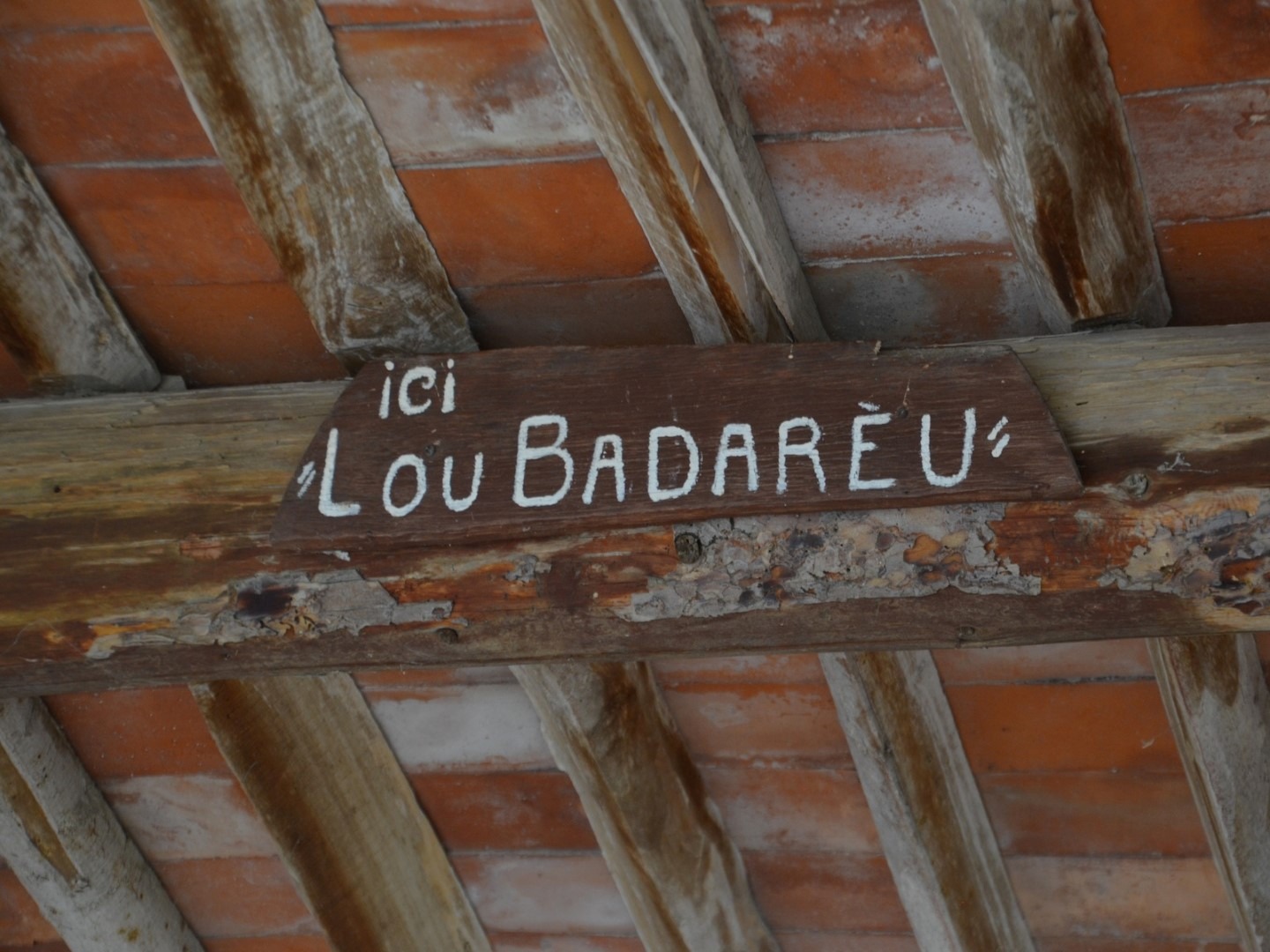 franse-camping Camping Lou Badareu Cucuron