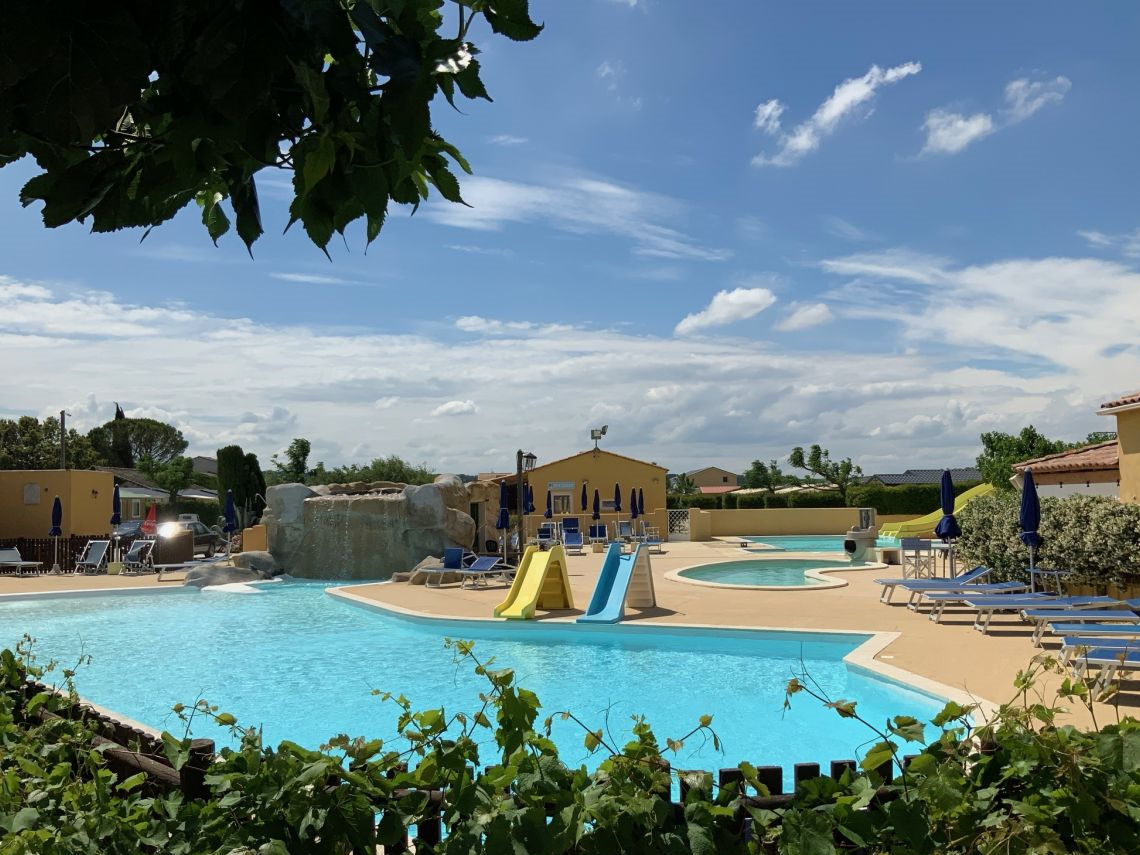 franzosisch-camping PRL Domaine Les Sources Courthzon