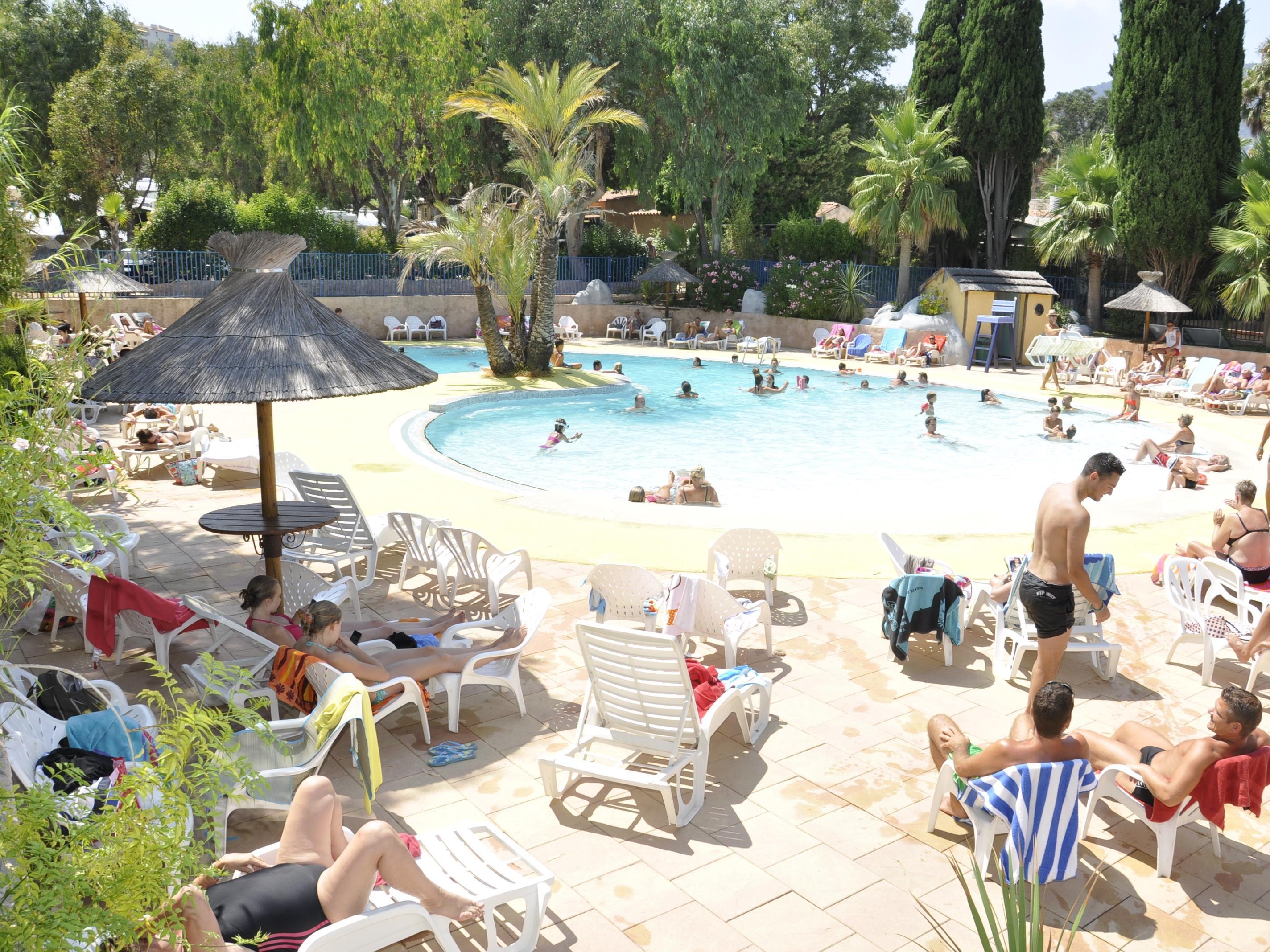 franse-camping Camping la Baie Cavalaire sur Mer