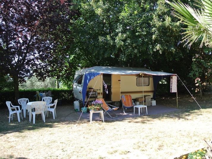 franse-camping La Ferme Riola Contes
