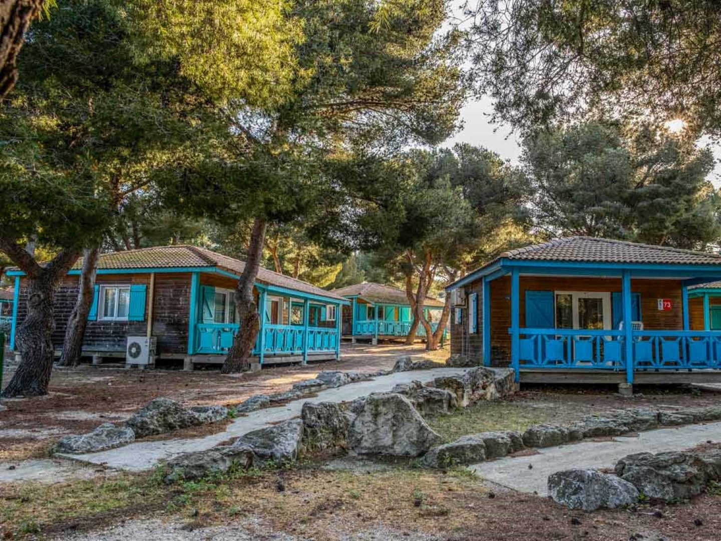 franzosisch-camping Camping L'Hippocampe - Les Chalets de la Mer Martigues