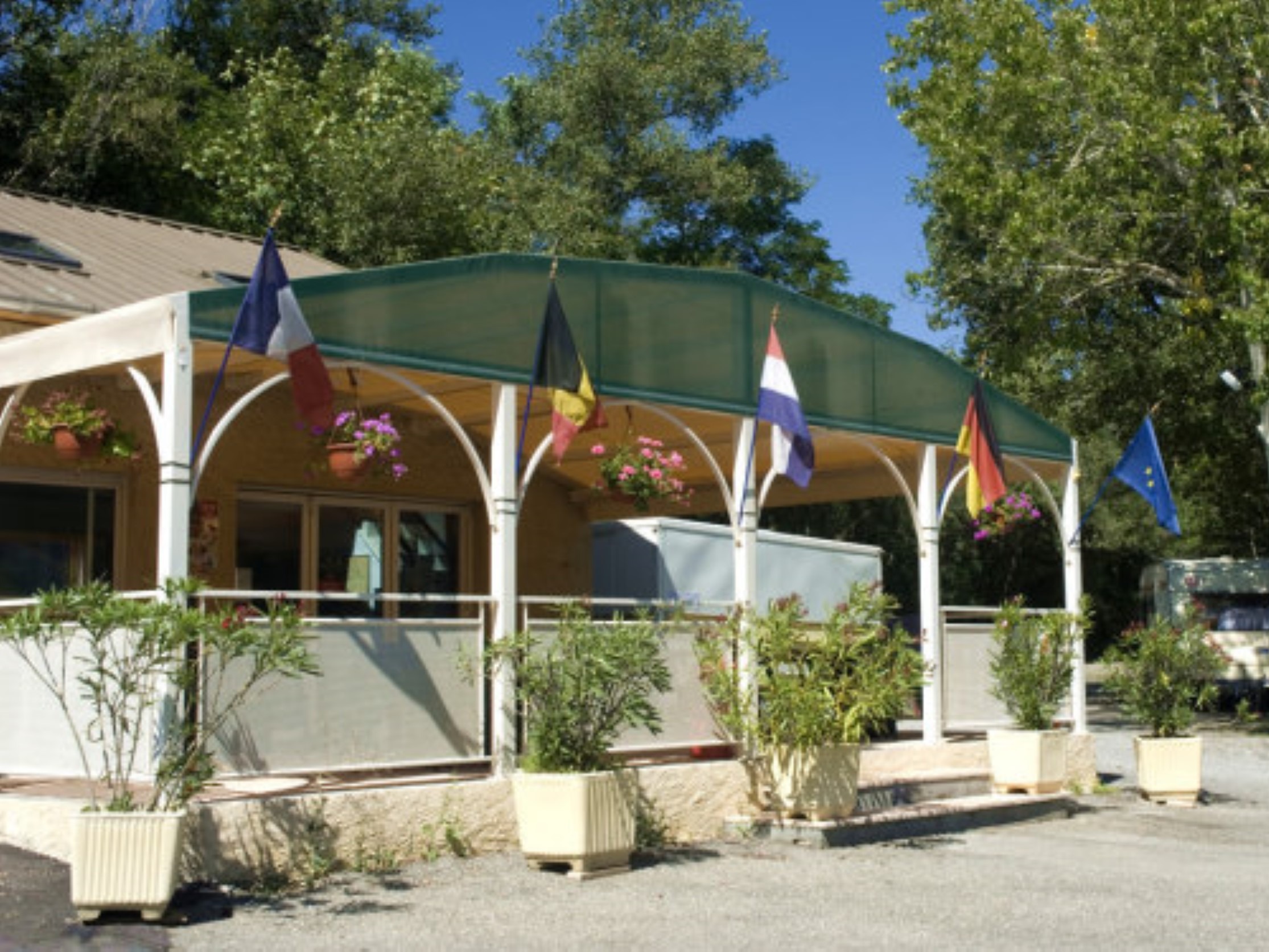 franse-camping Camping Le Nautic Prunires