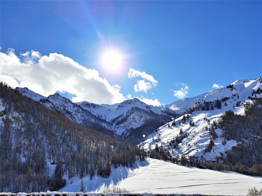 Around Vallées du CHAMPSAURE - VALGAUDEMAR