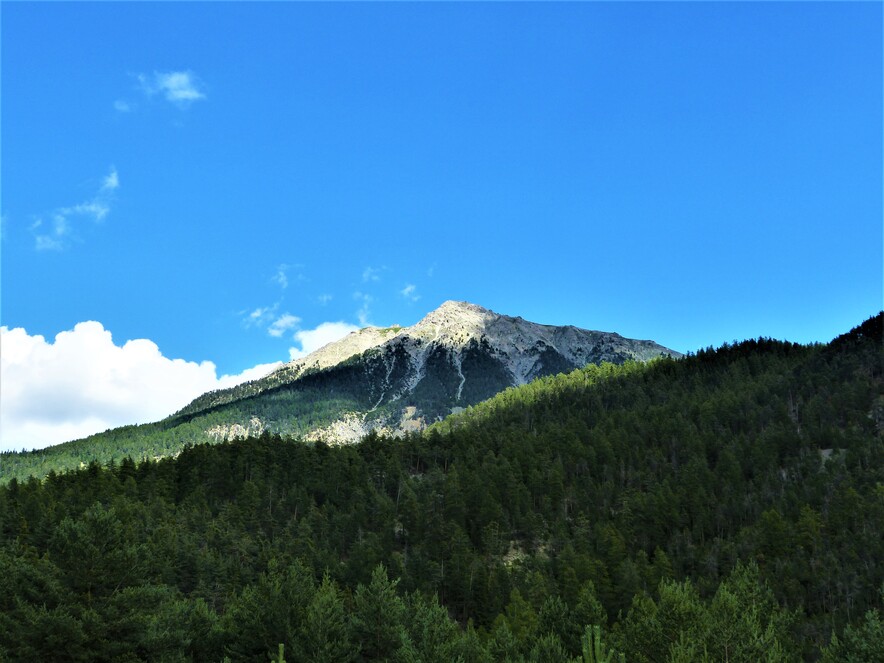 Around Lac Serre-Ponon